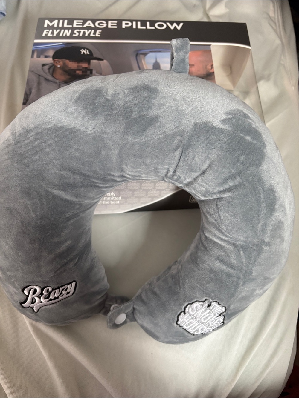 Fly In Style Travel Neck Pillow - Gray